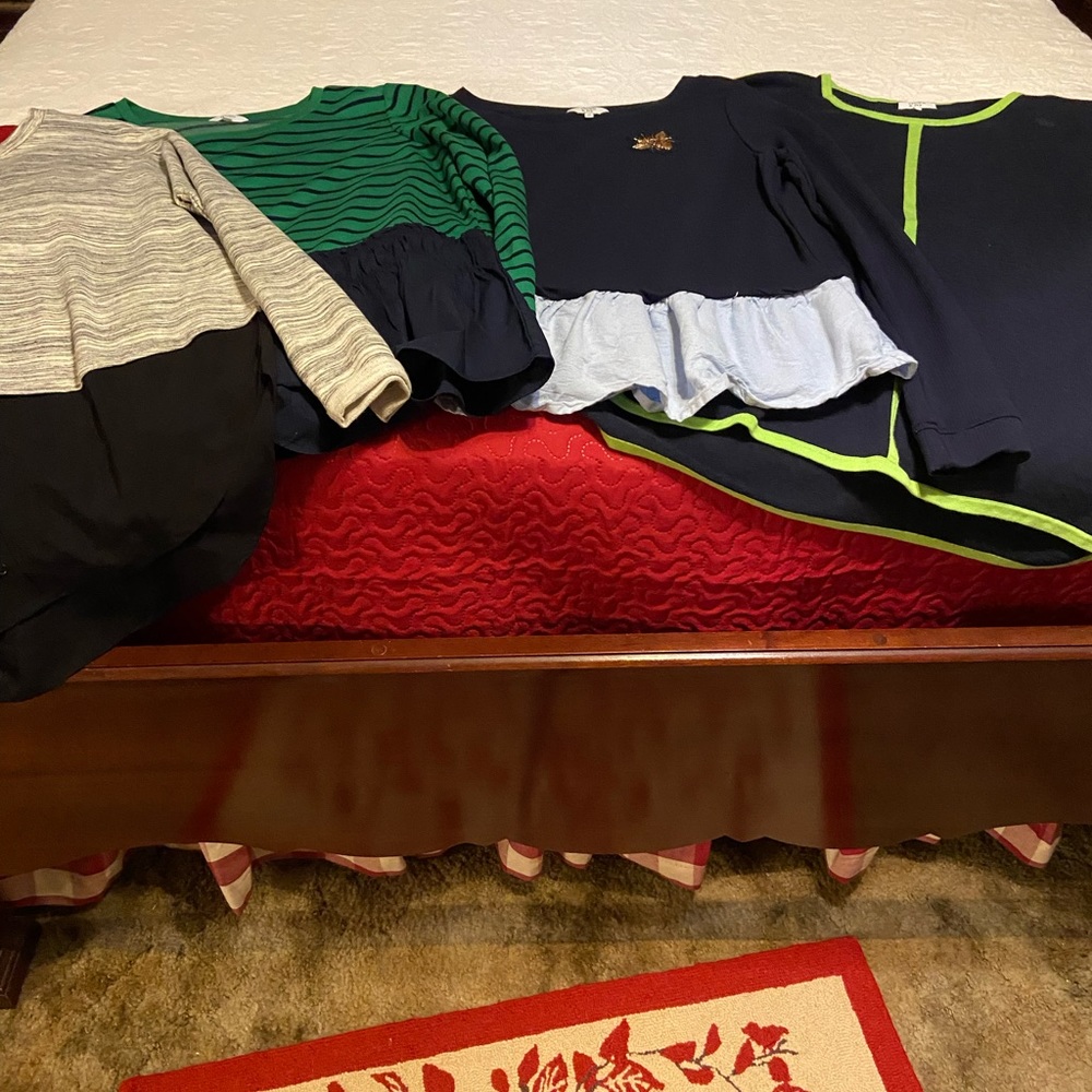 4 large Crown and Ivey tops. All I like new condition. All size large.